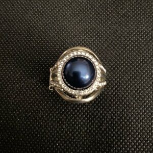 ❣️Blue and white rhinestones silver ring❣️*